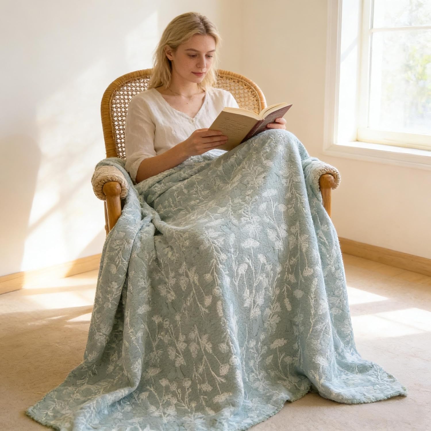 Sage Leaves Reversible Muslin Quilt Twin 60x80in