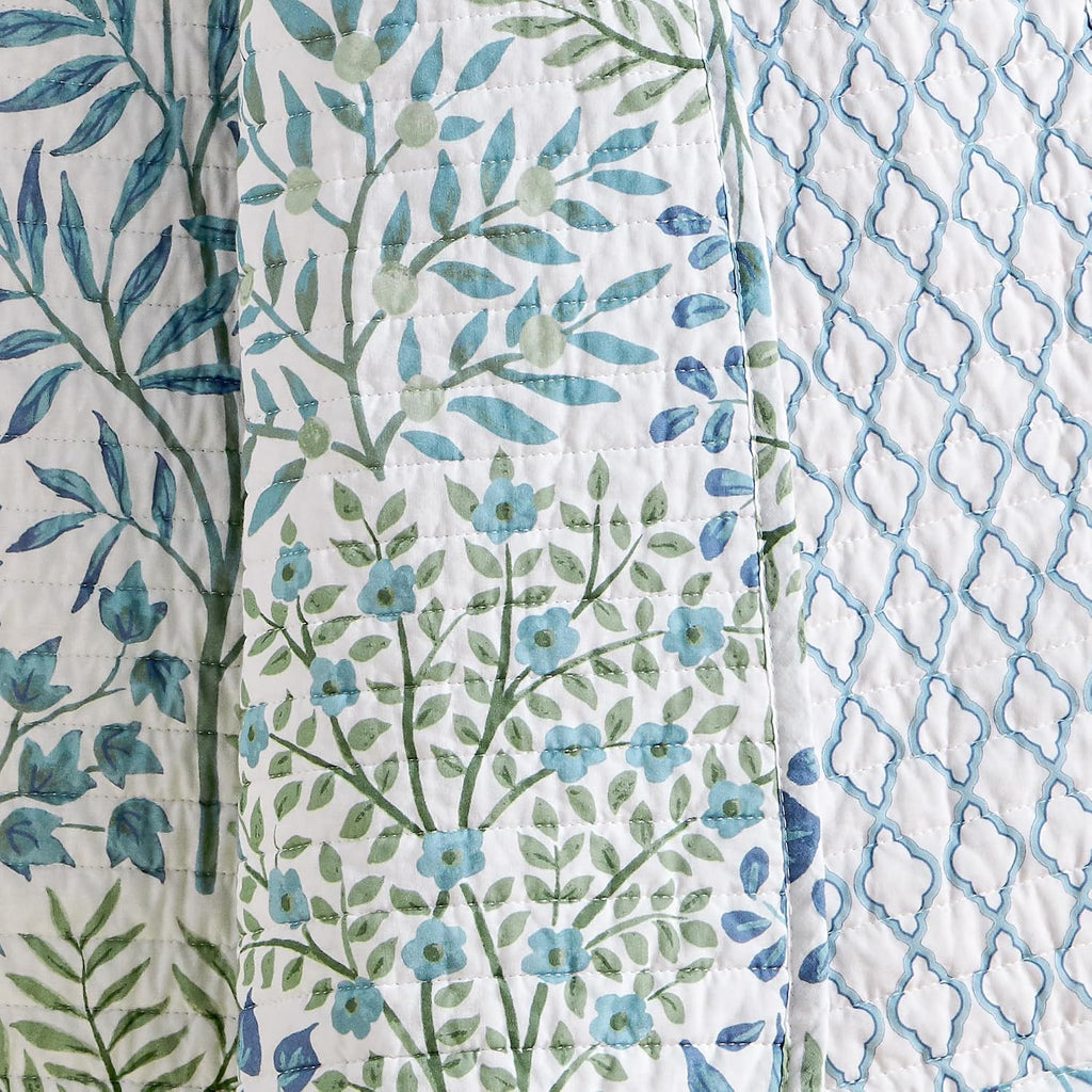 Forest Green Leaves Cotton Quilted Throw 50x60in